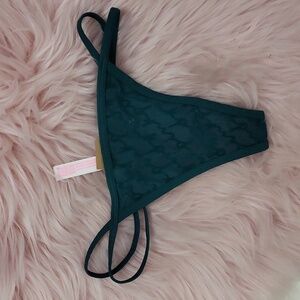 New Listing!! Brand New PINK VICTORIA'S SECRET THONG XS